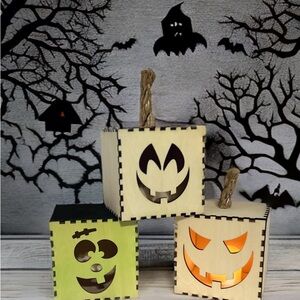 Set of 3 decorative Halloween tea light coffee table centerpieces.